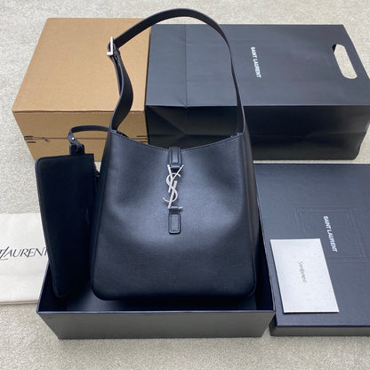 LUXR171