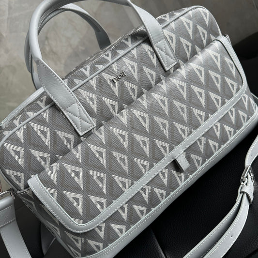 LUXR112