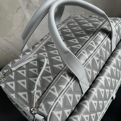 LUXR112