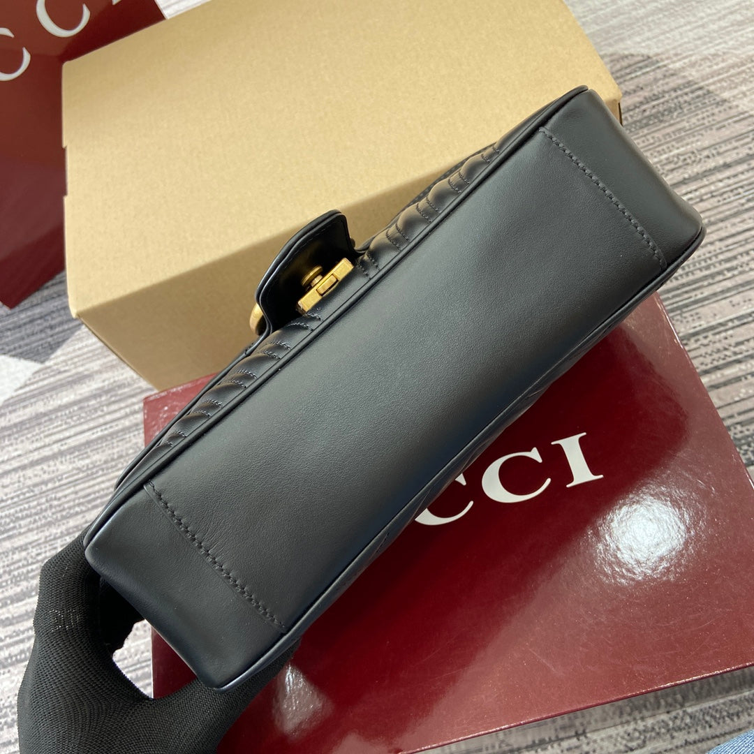 LUXR152