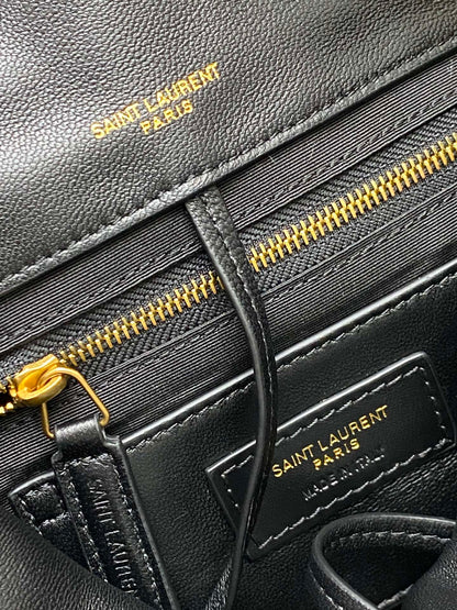 LUXR182