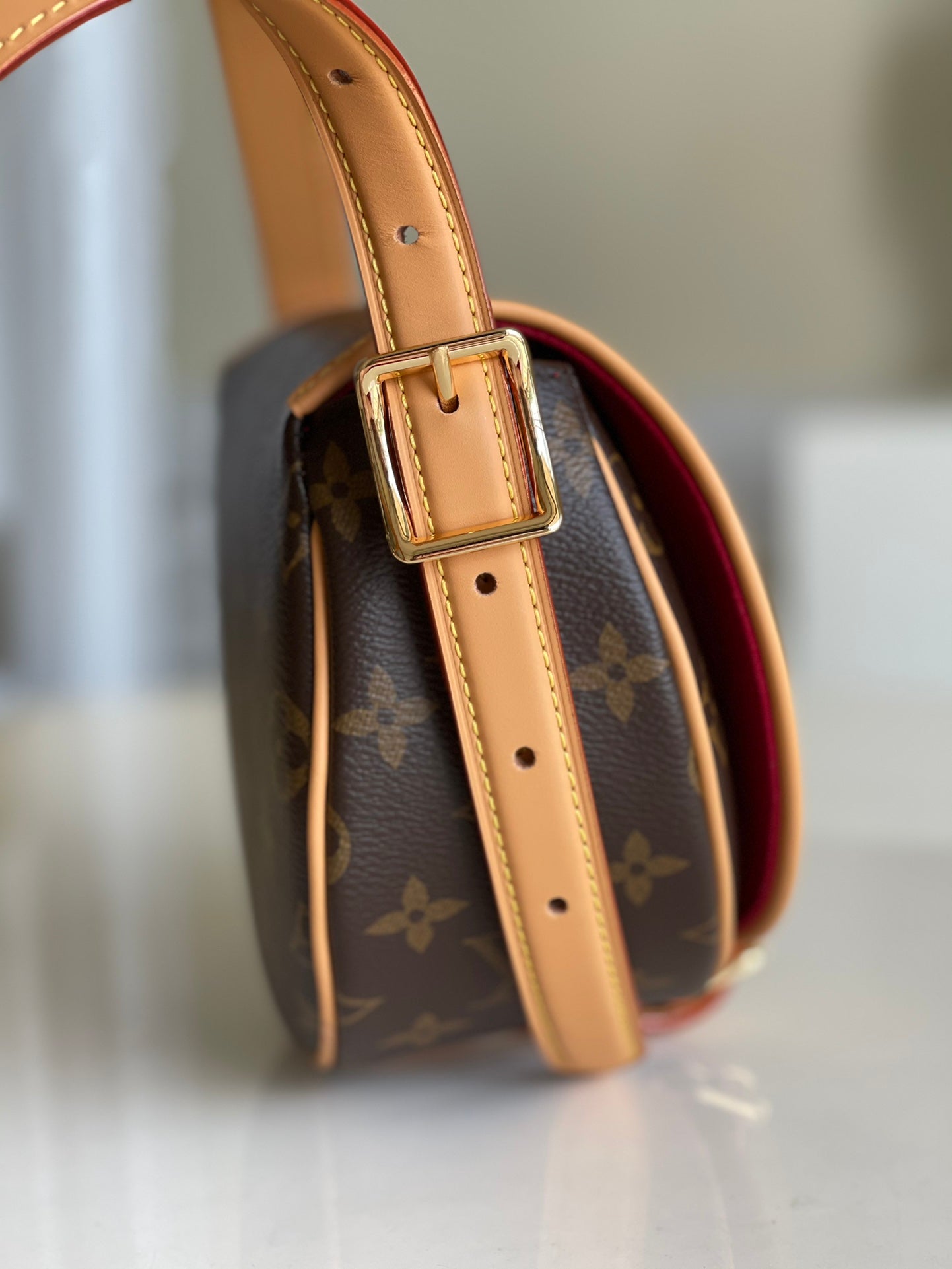 M44860