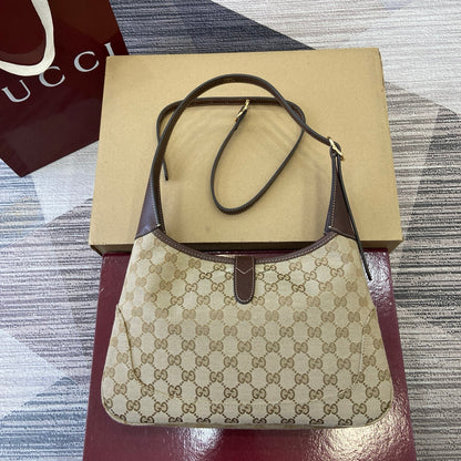 LUXR160
