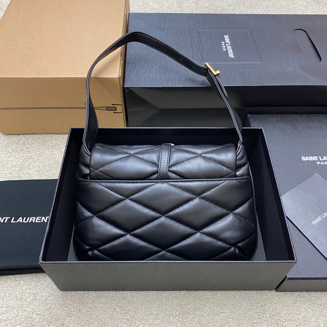 LUXR185