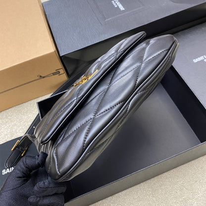 LUXR185