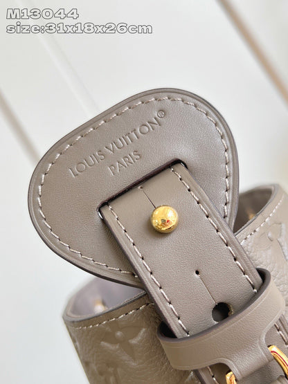 M25823