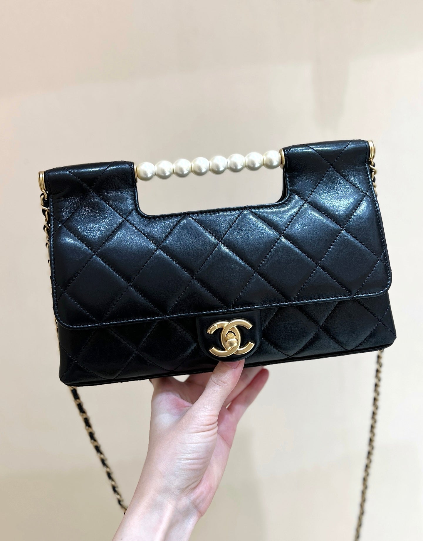 LUXR47