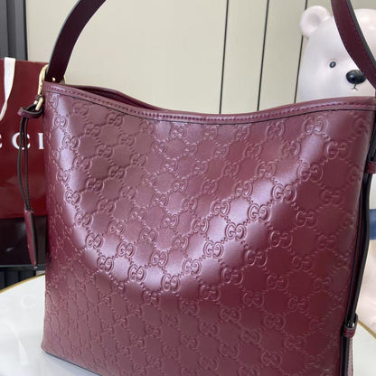 LUXR157
