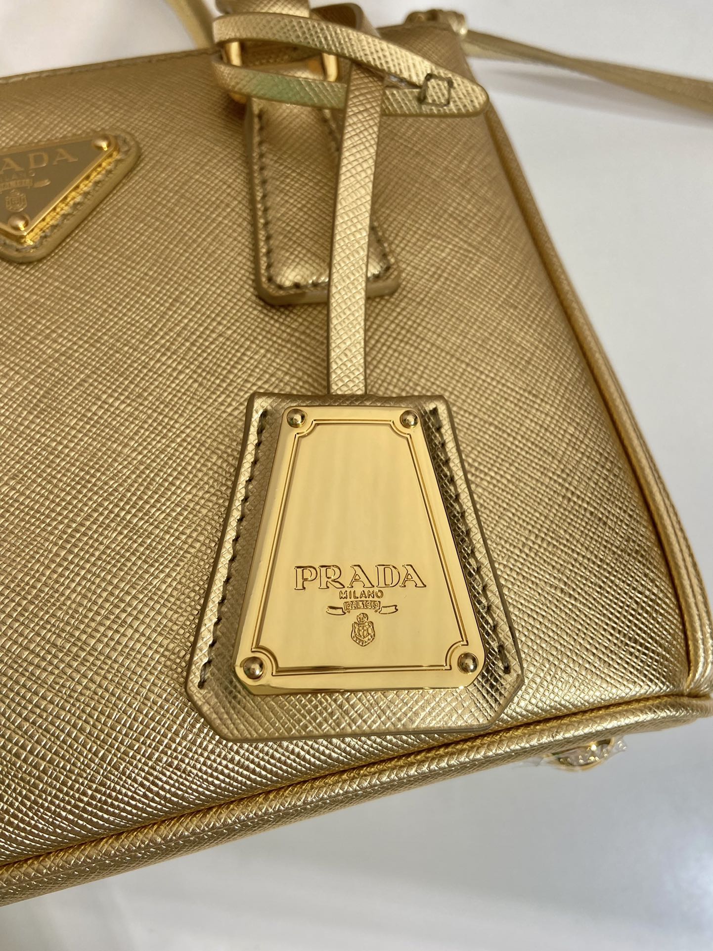 1BA906