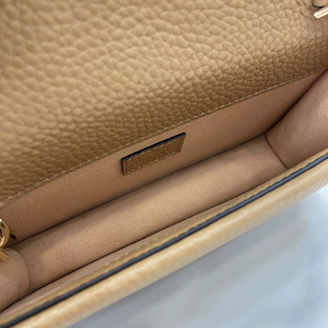 LUXR158